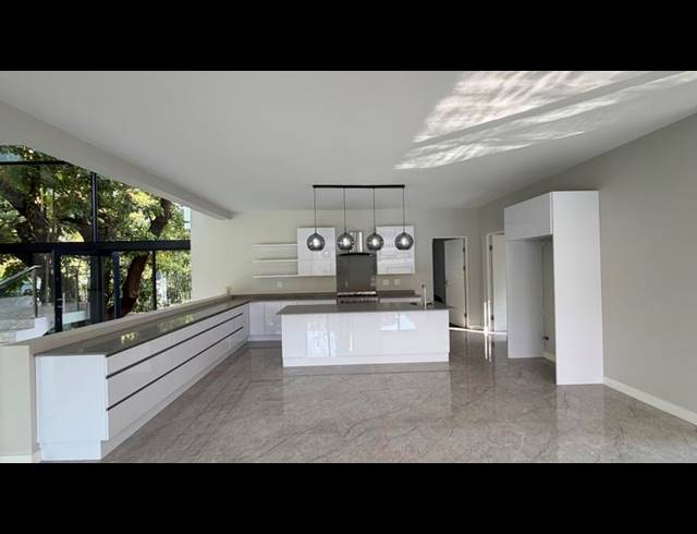 4 BEDROOM HOUSE FOR SALE IN BRYANSTON EAST